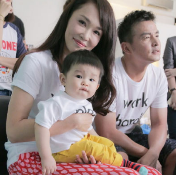 王源|出生就登报纸的范文芳，出道27年仍然是“新加坡第一美女”吗？