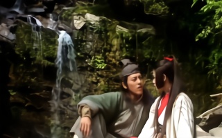 令狐冲|《笑傲江湖》中，任盈盈和小师妹，令狐冲究竟更爱谁？