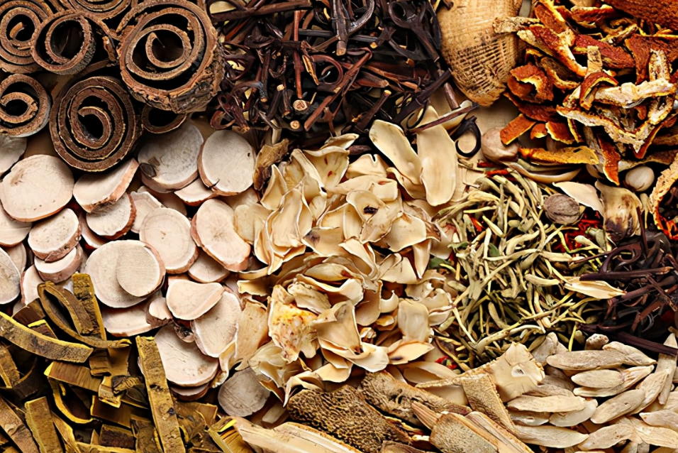 医生|25岁女子患甲状腺结节,医生叹息:天天洗脸,就不知道洗洗“它”