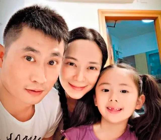 郭羡妮|“人间清醒”的郭羡妮，当红时选择下嫁农村，她的爽，你体会不了