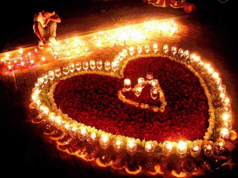 女孩|22岁低调富二代女孩表白被拒，对方知道女孩家世后，又反追，现实