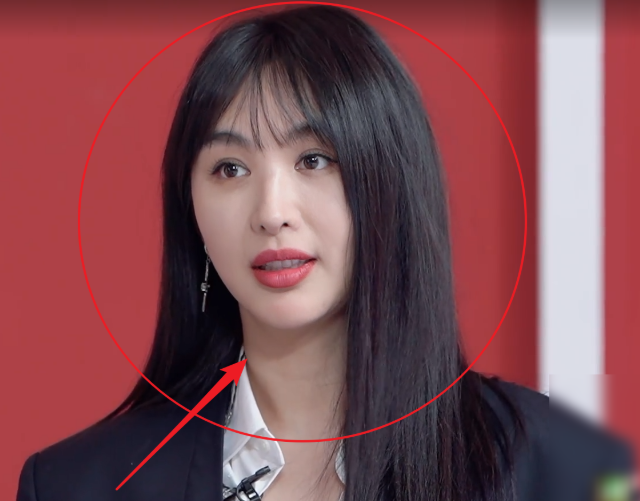 李菲儿|李菲儿穿露脐装录节目，失去十级瘦身，这就是33岁女明星的腰围？