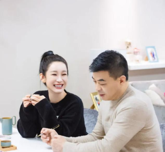 秦海璐|5年前，36岁的秦海璐冒险生下一个“巨婴”，孩子如今成了这样