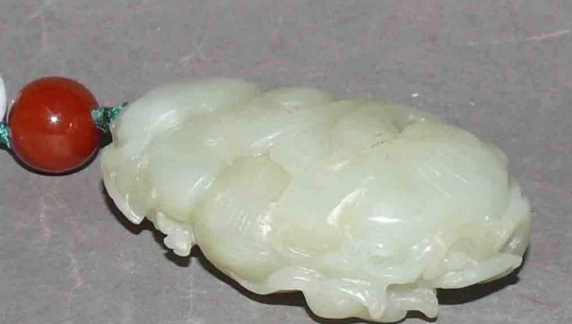 |青白玉是不是和田玉？青白玉究竟是一种什么玉？如何鉴别真假？