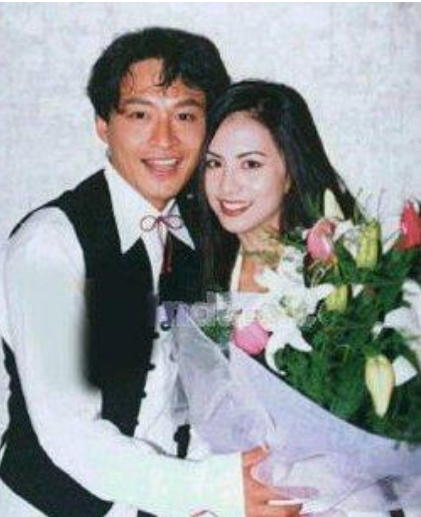 马景涛|从17米高摔下，意外进入演艺圈，与马景涛相恋后传被打到终身不孕