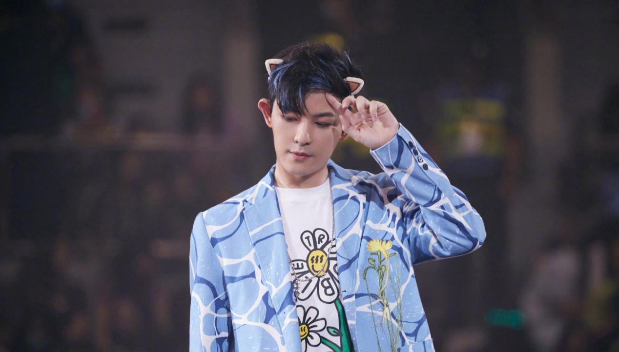 新蝙蝠侠|赢了综艺，却败了人气，值吗？