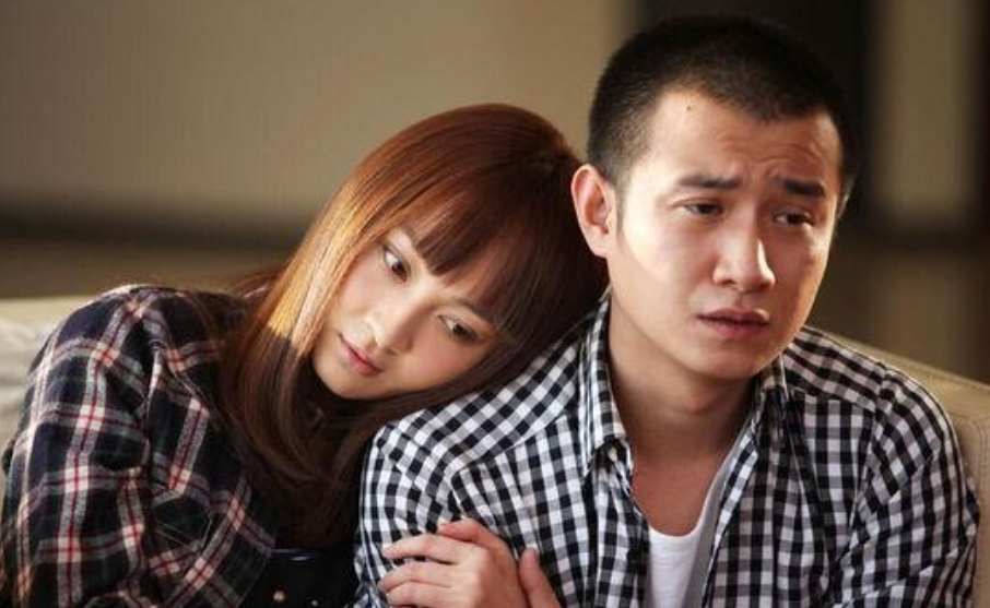 杨幂|37岁姚笛无戏可拍，身材走样，如今老成了大妈