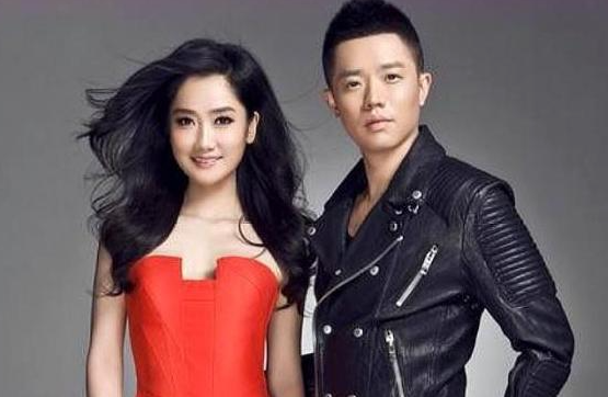 曾毅|曾毅和玲花合体开公司，看到经营范围，这“野心”有点大