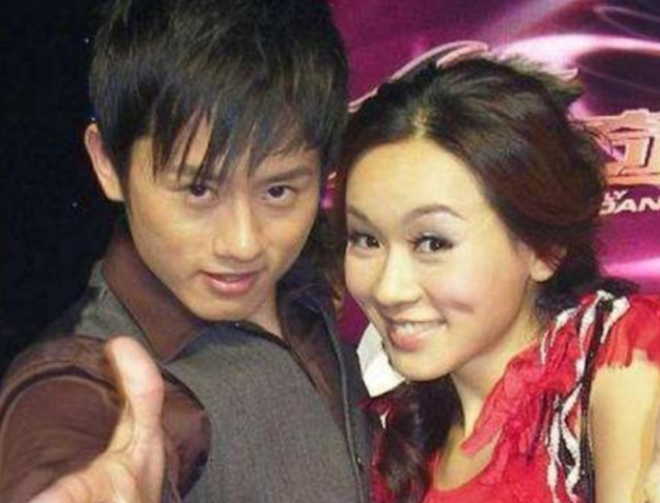 张杰|嫌弃张杰穷而分手，怒打谢娜两巴掌，38岁无人问津的段曦后悔吗？