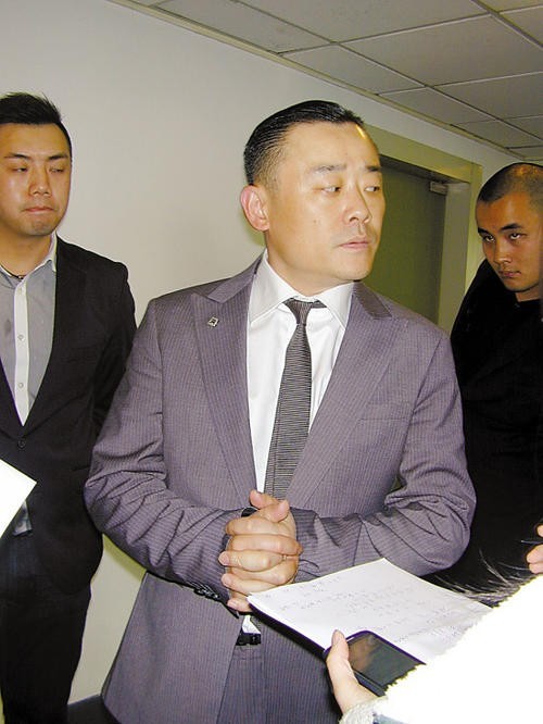 老梁茶舍|01.周立波，一步一步的改变了自己的结局，不知道后悔吗？