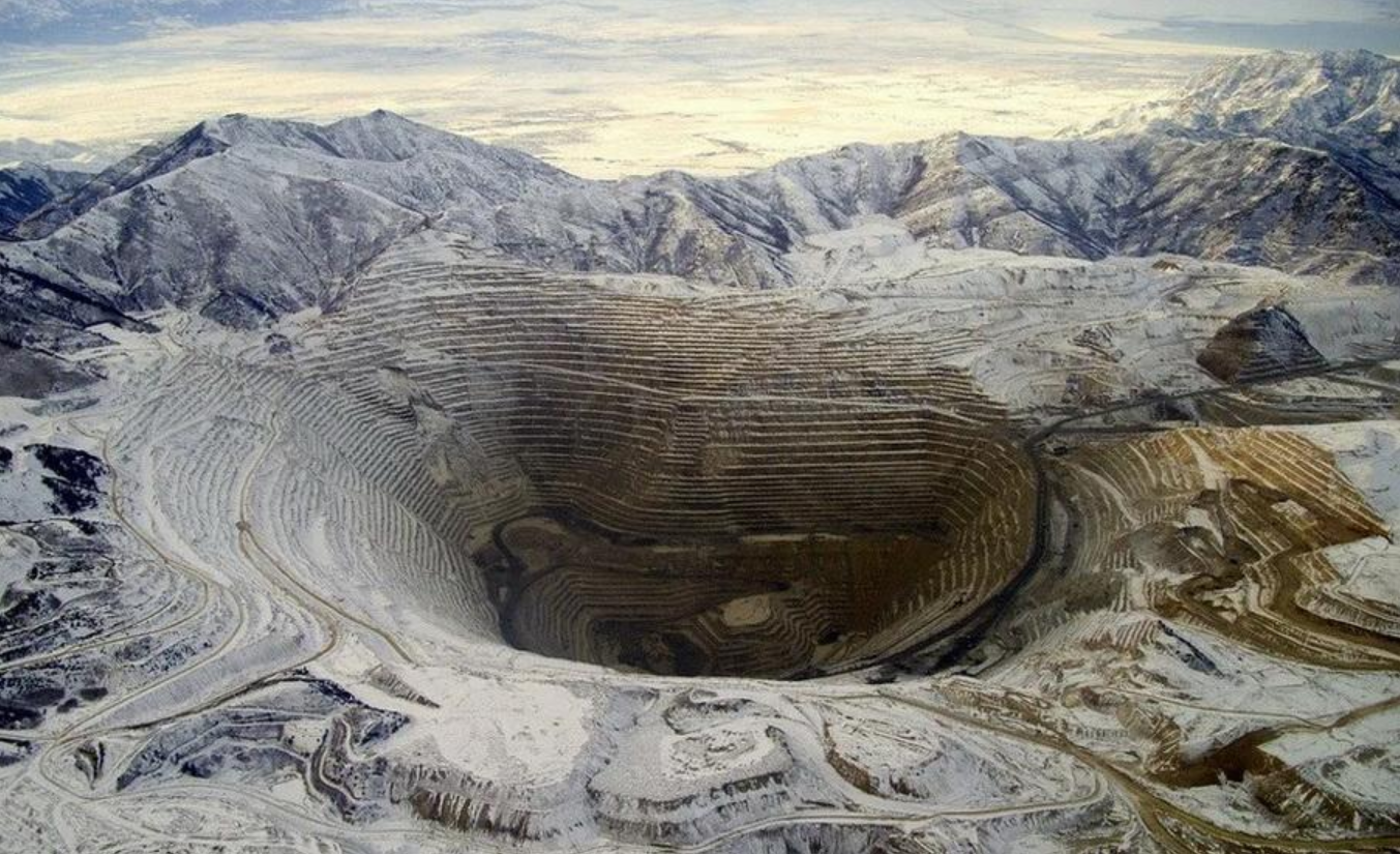  地球上不寻常、而神秘的洞穴