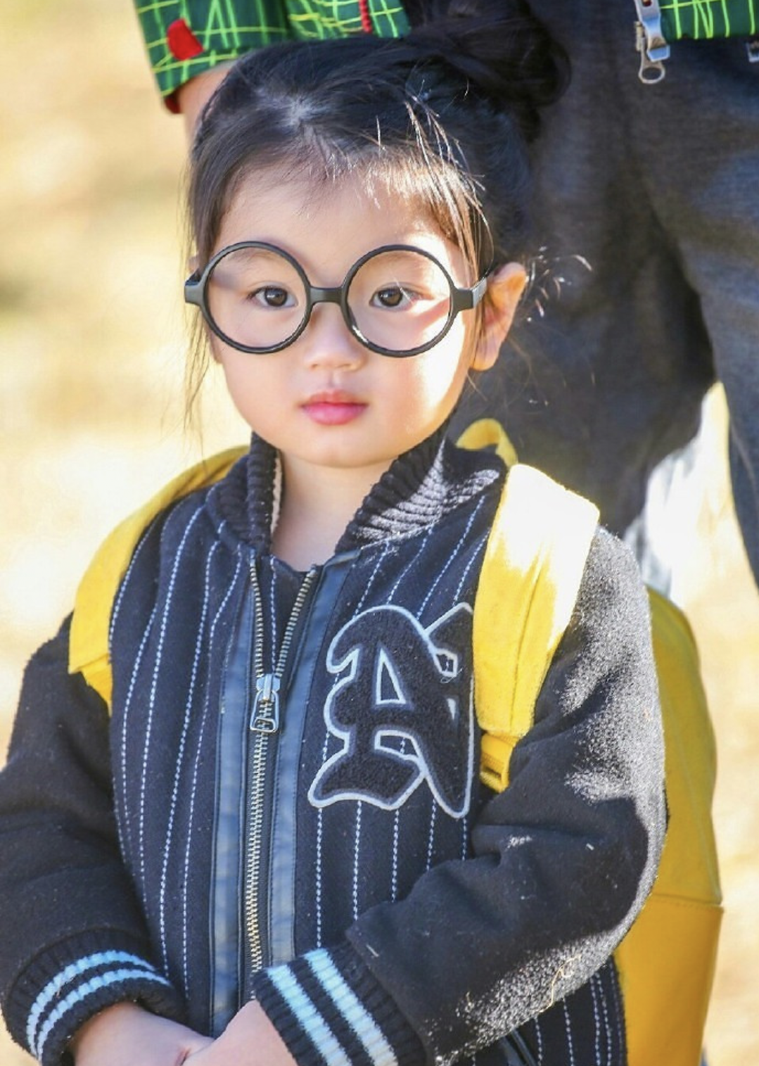 万茜|还记得精灵可爱的“阿拉蕾”吗？5年过去，她已变成长腿美少女了