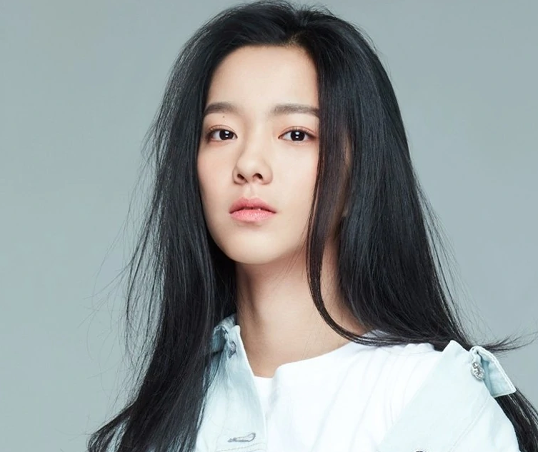 任宥纶|任宥纶、庄达菲校园甜宠剧《二进制恋爱》正式杀青！任宥纶暗恋十年终成眷侣！