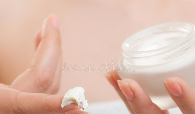 面霜 面霜不一定要买贵的,用过这4种国货面霜就知道,好用的其实不贵