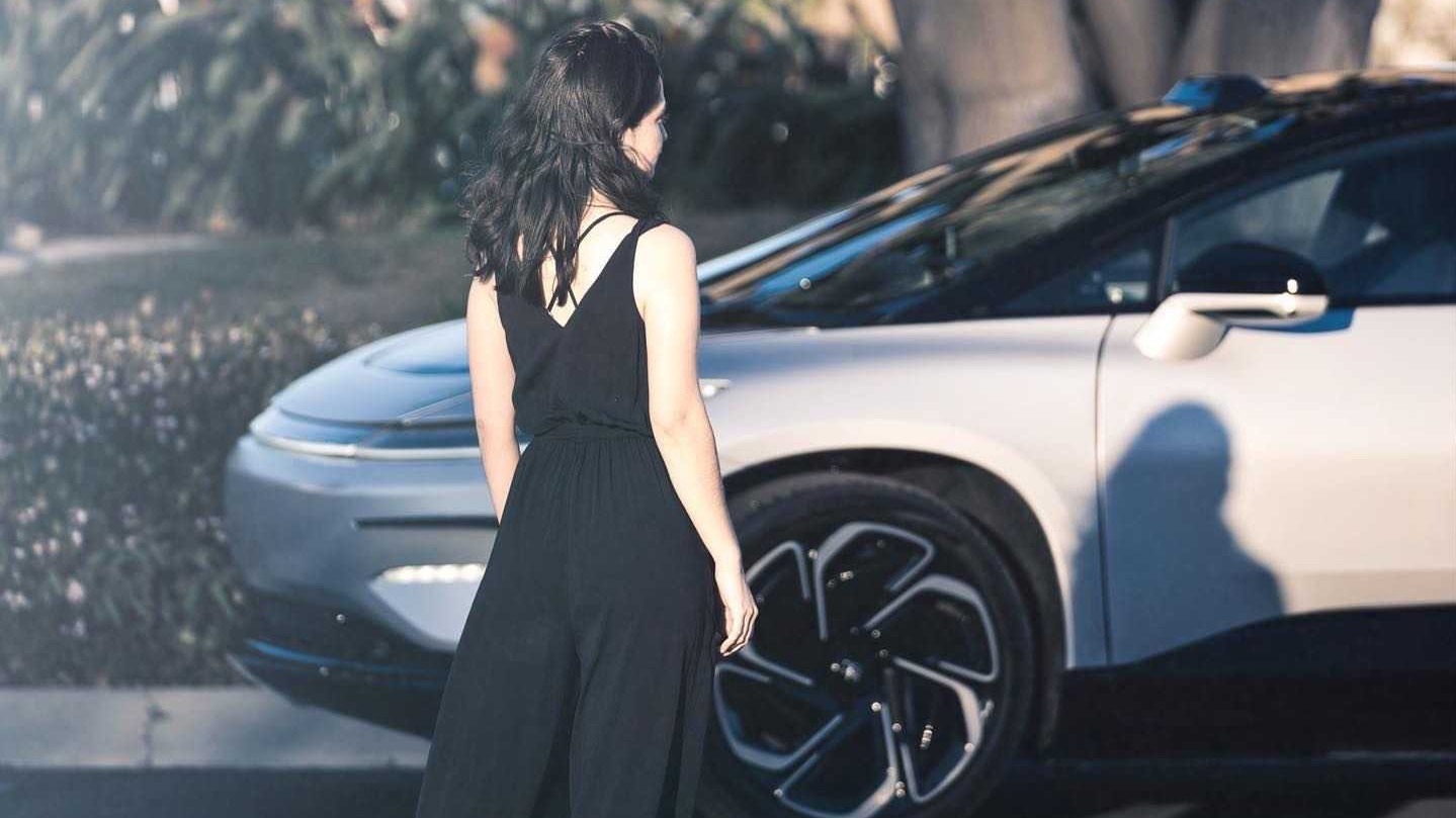 贾跃亭|贾跃亭，直播吧，不丢人！