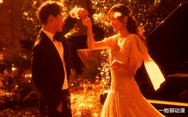 杨幂|杨幂到底有多拼？1年拍11部戏又生吃牛肉，只因一份协议！