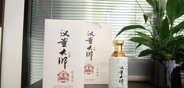 我国4大“尴尬酒”,行家整箱囤着喝,为何外行人却看不上