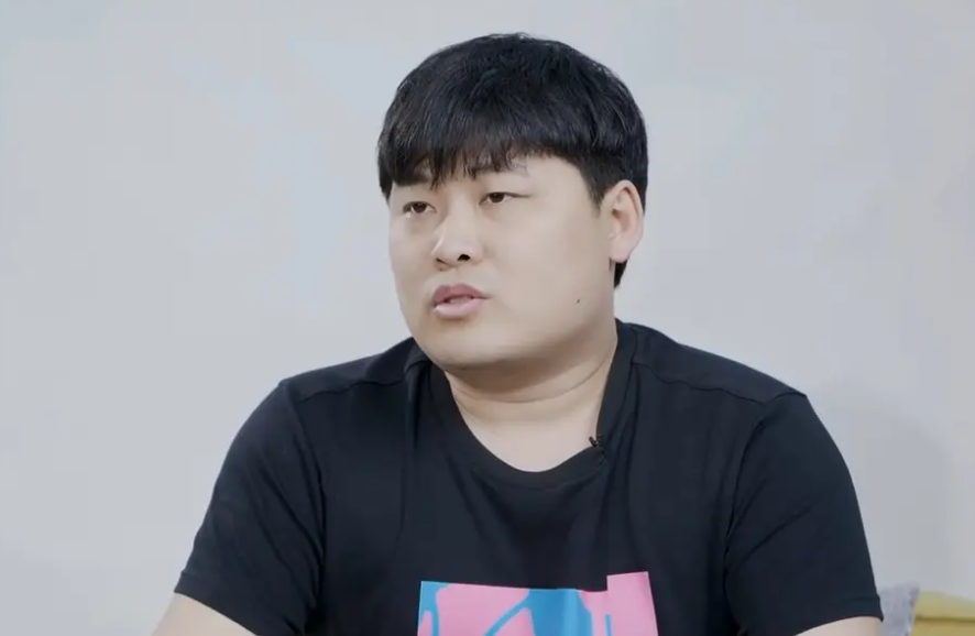 维埃拉|AG下一任教练是谁？月光称只有SK和老林能救，实在没人就自己顶上