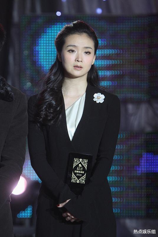 王艳|“晴儿”王艳入豪门成阔太,豪宅楼顶堪比公园,网友:替夫还债