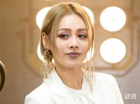 宁静|50岁宁静真实状态曝光,训练强度大暴瘦眼袋明显,网友:像宋丹丹