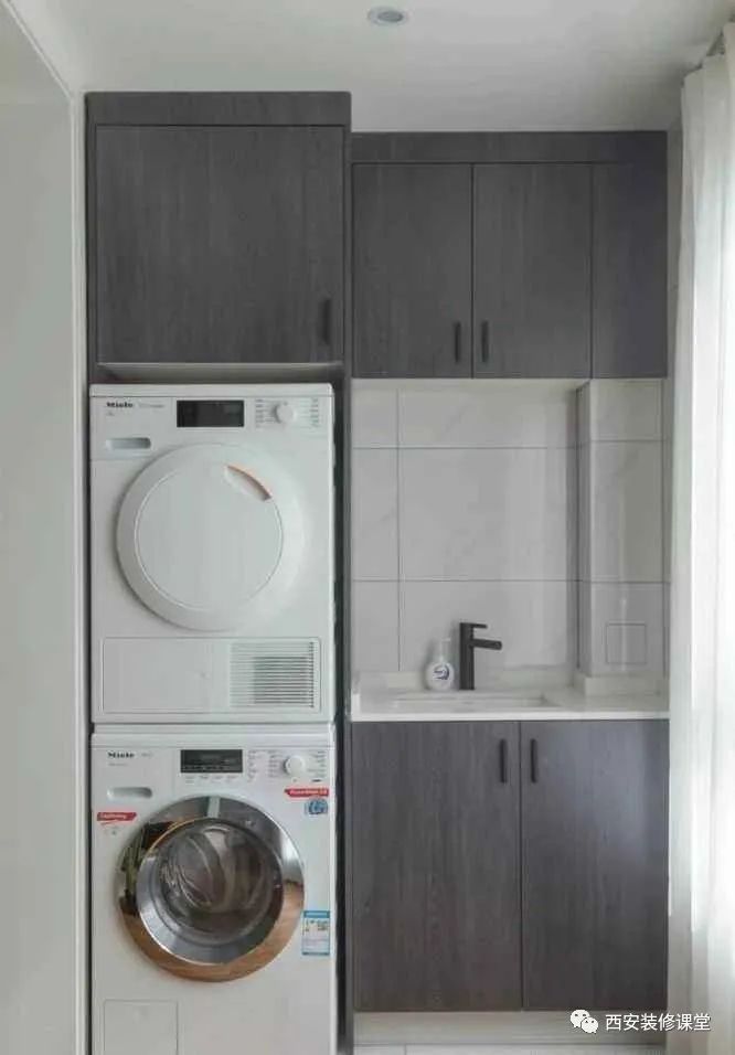 阳台放洗烘机还有洗手池,怎么做定制?