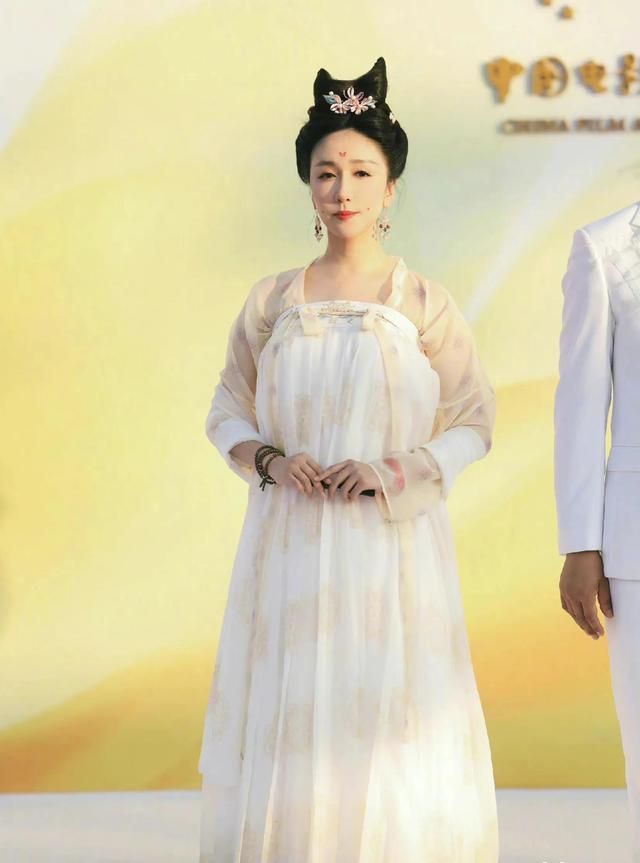 糖尿病 三位女星红毯造型被吐槽，陈妍希被建议减肥，关晓彤造型扬短避长