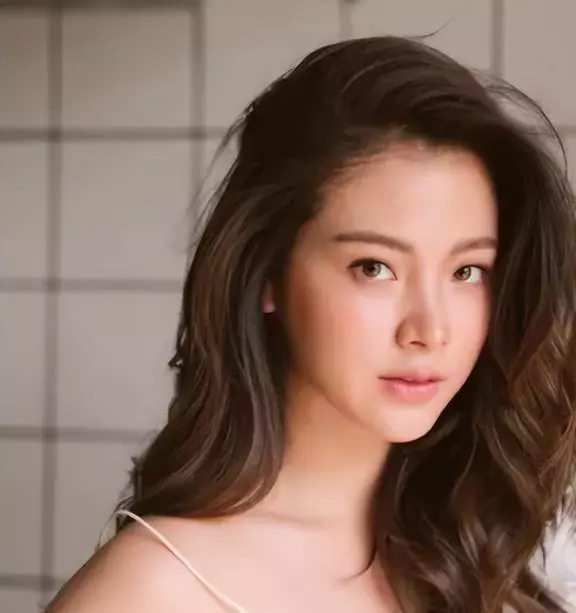 全智贤|五位有中国血统的外国女星，各个绝色，却有人不愿承认中国血统