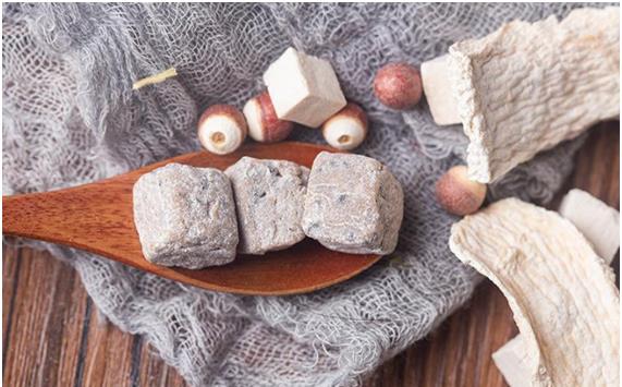 衰老|女人想要延缓衰老,建议常吃2物、喝2水,肤色或越来越好