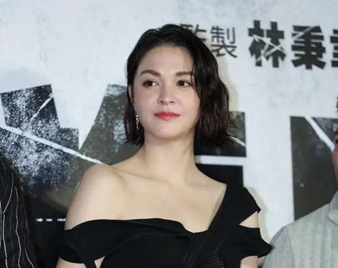 钟丽缇|17位混血女星现状：李嘉欣家庭美满，钟丽缇发福，卢靖珊官宣当妈