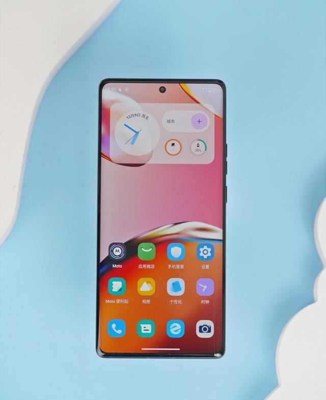 “卷王”再现，motoX40仅售3399元起，不愧是“价格屠夫”！