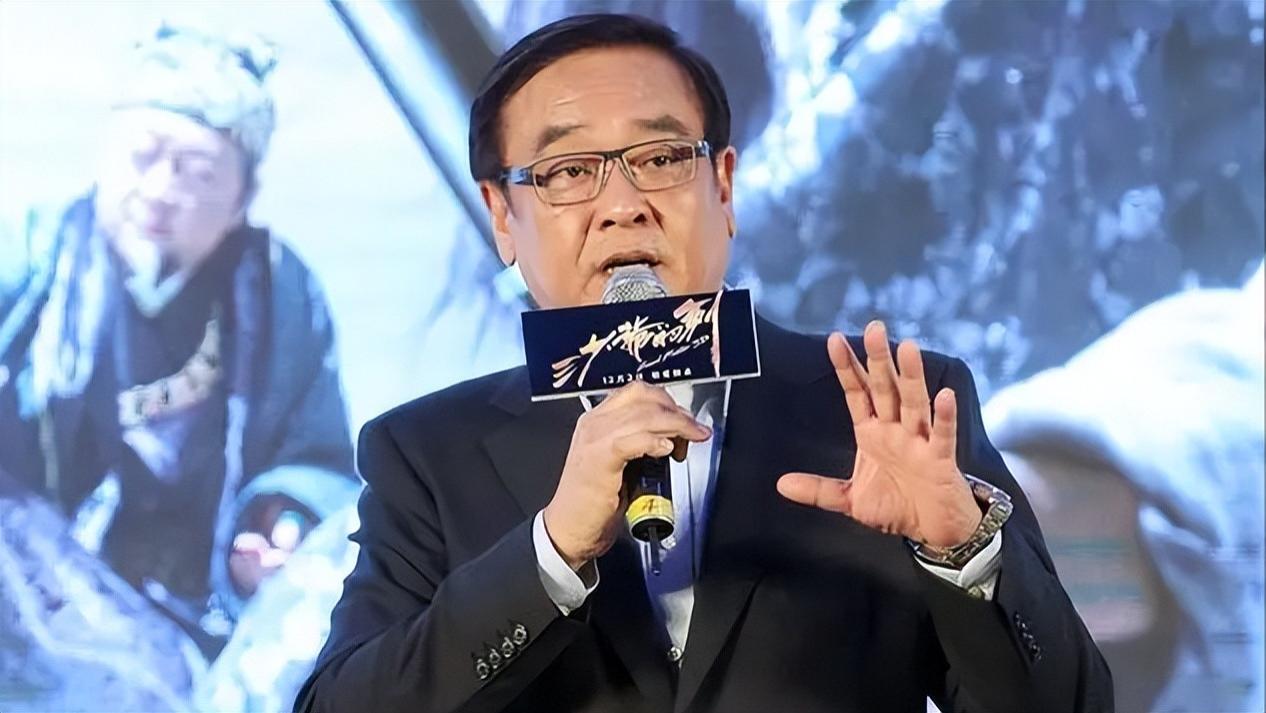 尔冬升|罗晓文：说好的丁克，尔冬升却在60岁和别人生了娃，能不怨吗？