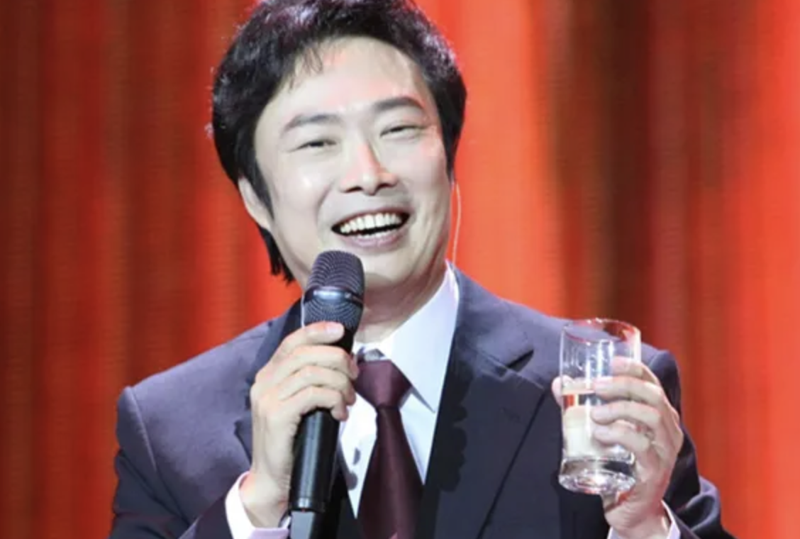 费玉清|被姐姐斥责一毛不拔,被哥哥求分遗产,无儿无女的费玉清怎么说?