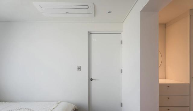 266的三层别墅,公婆住一楼,一家3口住2楼,互不干扰各过各的