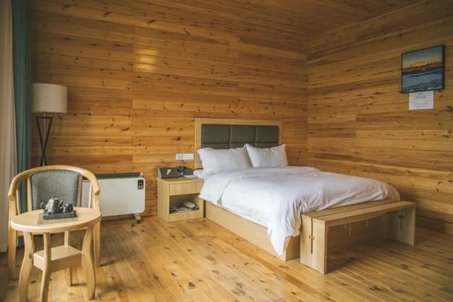 |别再喊热了!这个被央视疯狂点赞的避暑秘境,18℃!爆凉快!