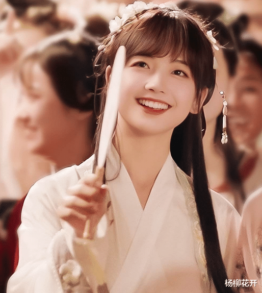 王冰冰|央视王冰冰过往经历被扒,离异、学渣、人设造假?网友替她鸣不平