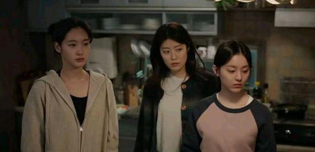 三姐妹|贫穷三姐妹,一夜暴富!金高银主演新剧《小小姐们》感人又悬疑