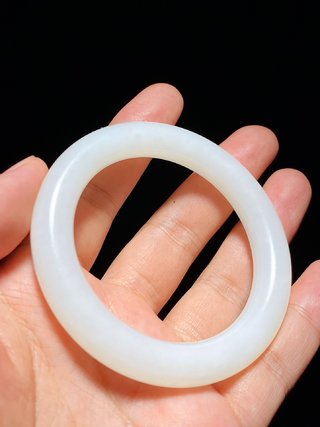 和田玉籽料|清 和田玉籽料 脂白玉 圆镯 手镯