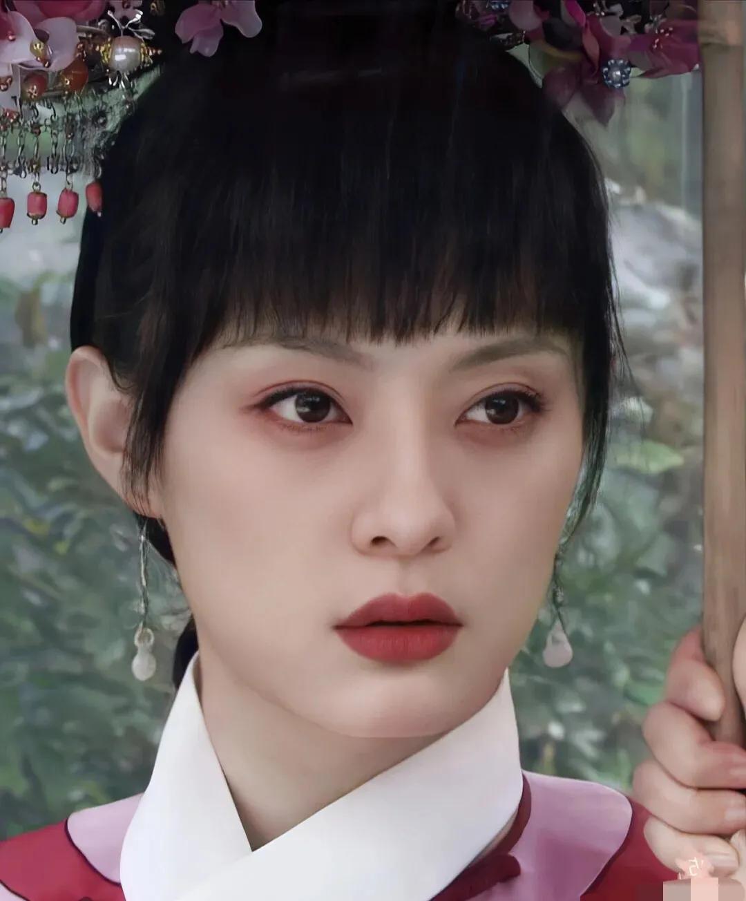 甄嬛传|《甄嬛传》各妃子年轻时候：静妃端庄，欣贵人惊艳，颂芝美艳