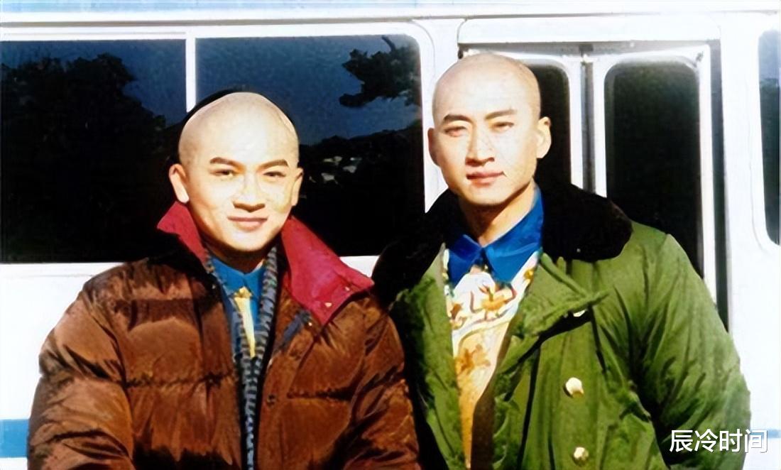 周杰|52岁周杰靠种米身价过亿，出门必戴帽子口罩，隐忍多年才大彻大悟