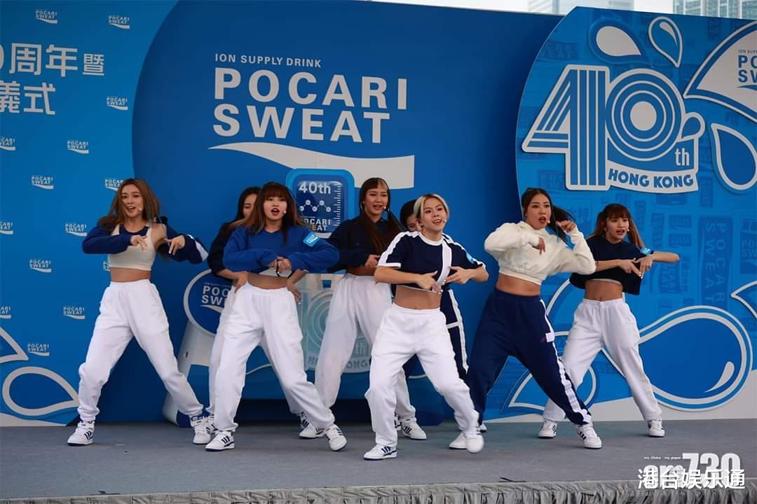 |组合官方IG停更，成员从新闻版面消失，香港第一女团COLLAR糊了？