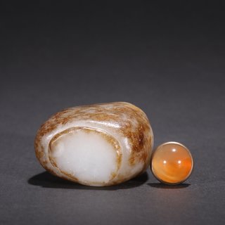鼻烟壶|旧藏·和田玉籽料原石鼻烟壶