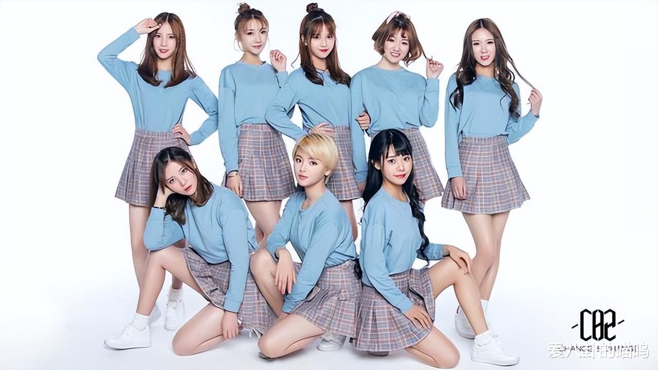 杨超越|“逆天改命”杨超越，厨师揩油、机器搅手，大明星也有艰难的过去