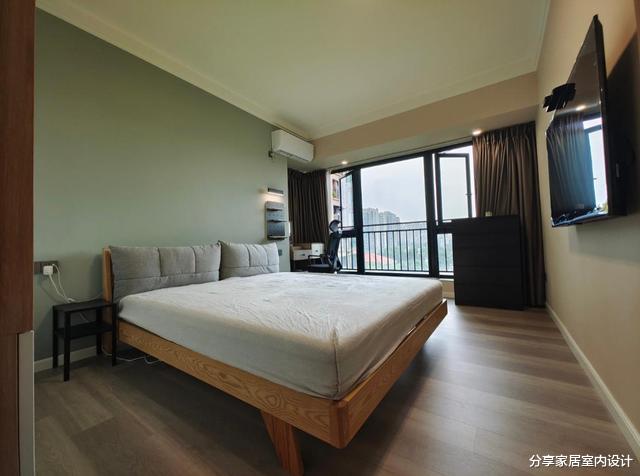 一家三口85平新房，全屋简单漂亮，横厅设计让空间大一倍，很舒服