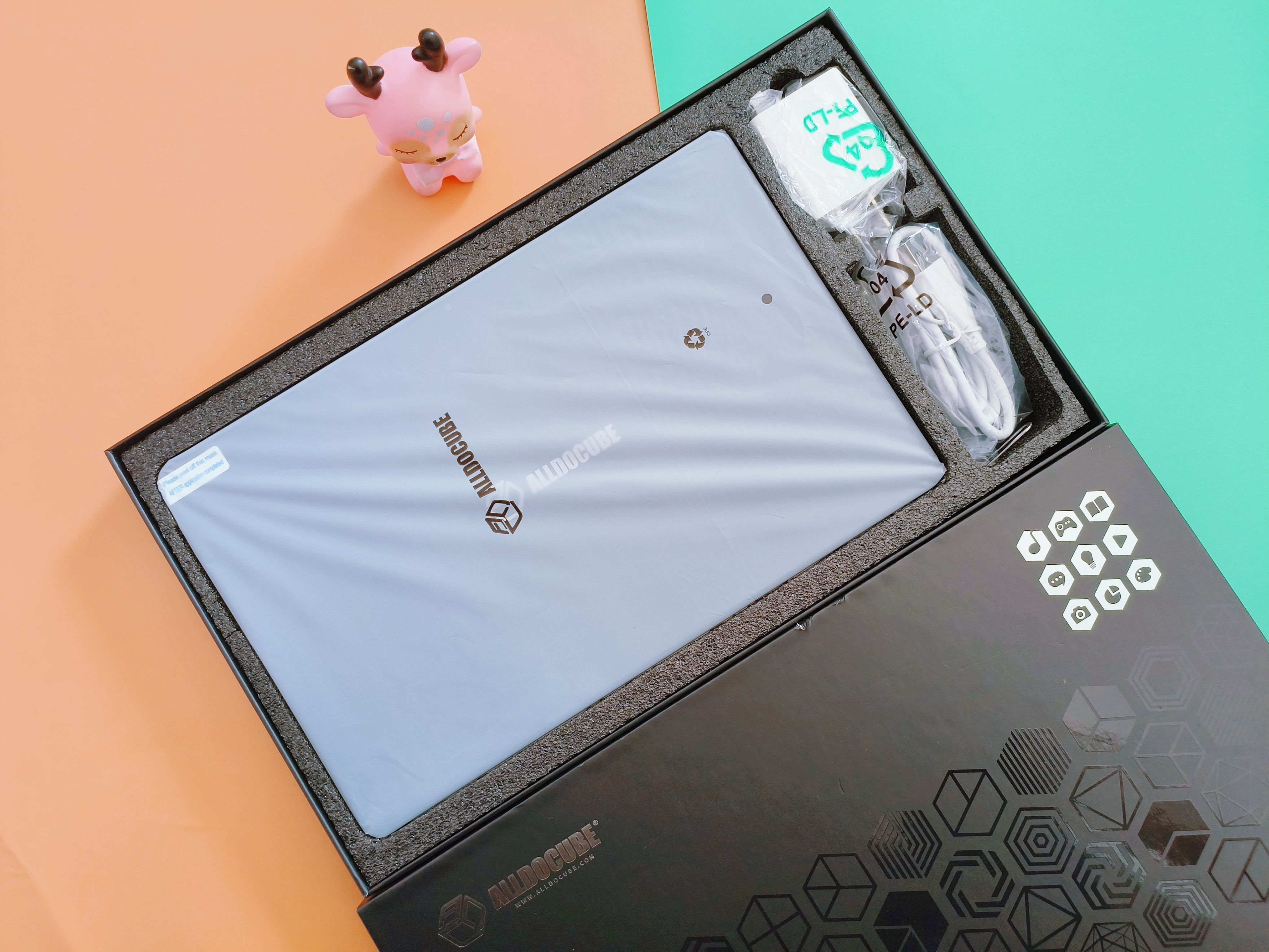 价格屠夫又来“闹事”——酷比魔方iPlay 50挑战教育平板新玩法
