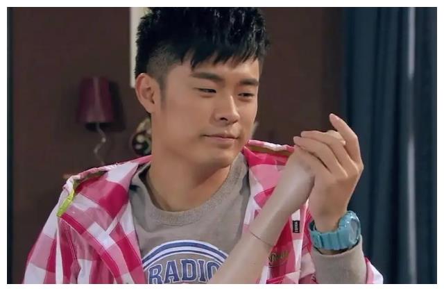 王一博|看似撕心裂肺，实则像演真人秀，这10位明星演戏，永远在出戏