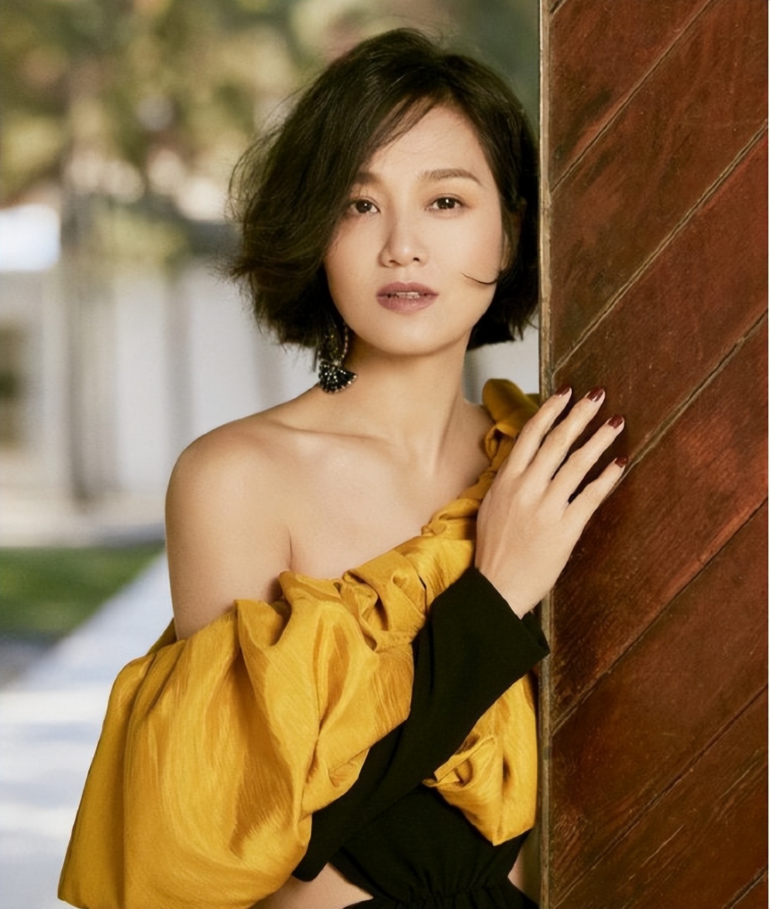 朱丹|朱丹：2段婚姻2个孩子，36岁嫁给周一围后，在卑微中觅得幸福