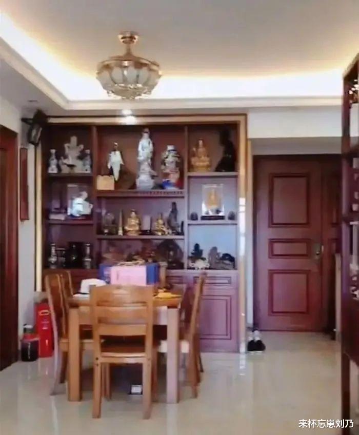 黎耀祥|11位定居内地的过气香港艺人,个个有钱,买豪宅豪车娶富婆