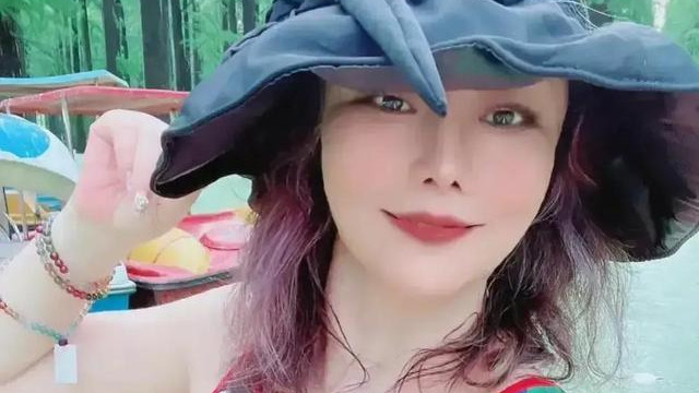 豪宅 “吴啊萍”的一些痕迹，传真法师公务忙称喜欢美女
