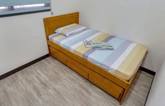 72㎡小户型也能做3房2卫，简约风格设计真温馨，虽然有些挤却特别实用