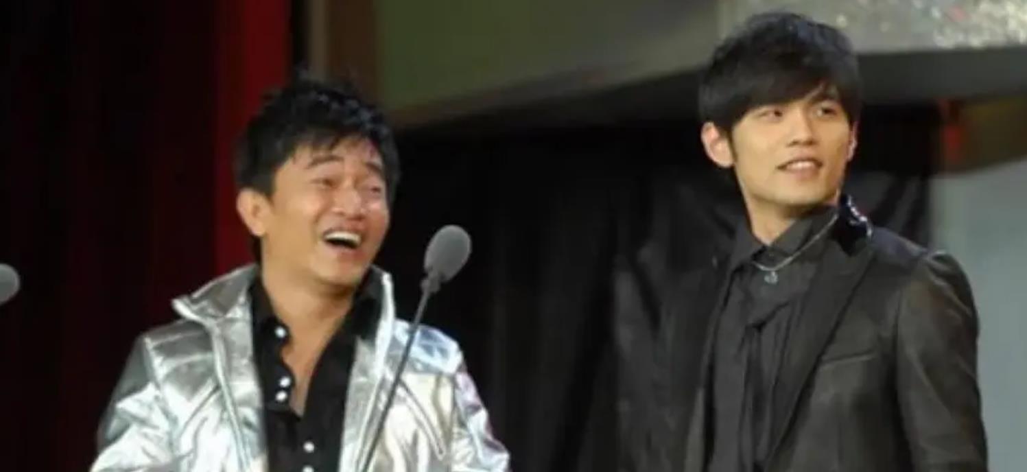 周杰伦|从被人冷落的小透明,到火遍亚洲的天王,周杰伦遭受过多少恶意?